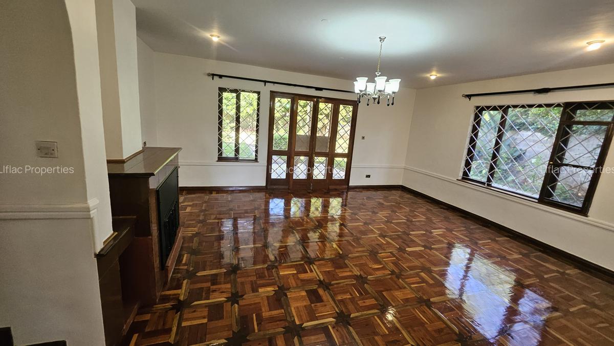 4 Bed House with En Suite in Runda - 5