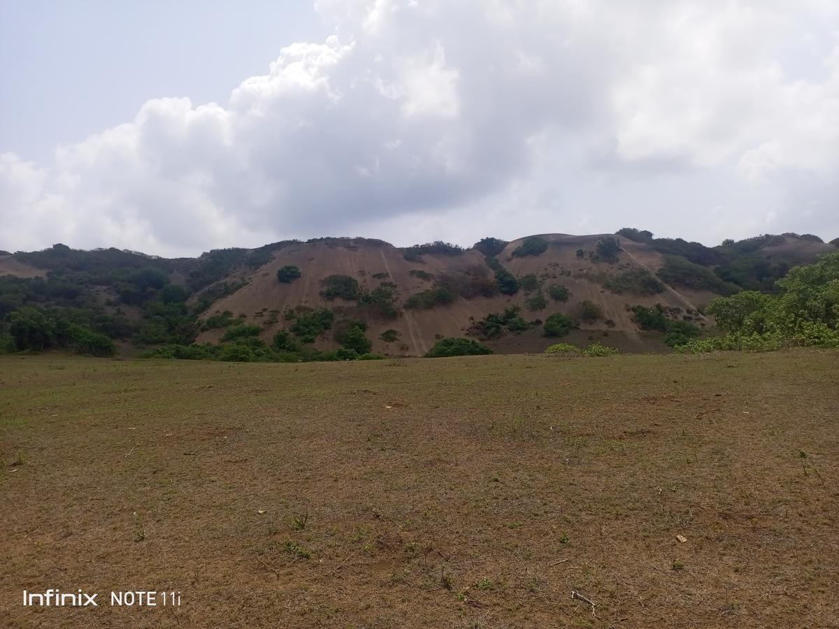 5,000 ft² Land at Malindi -Lamu Highway - 5