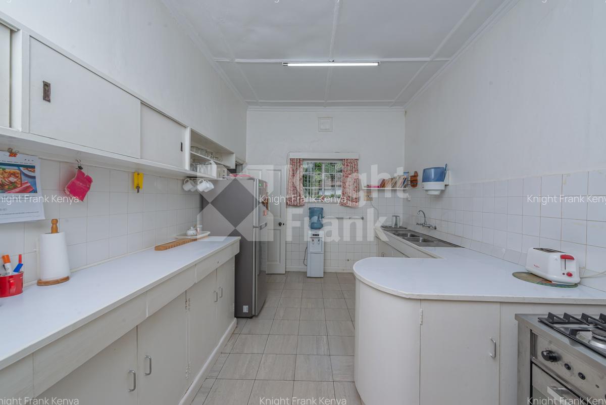 3 Bed House with En Suite at Muthaiga Cresent - 5