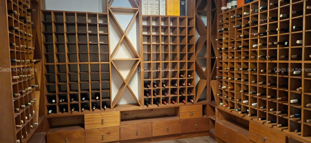 4 Bed Villa with En Suite at Spring Valley - 19