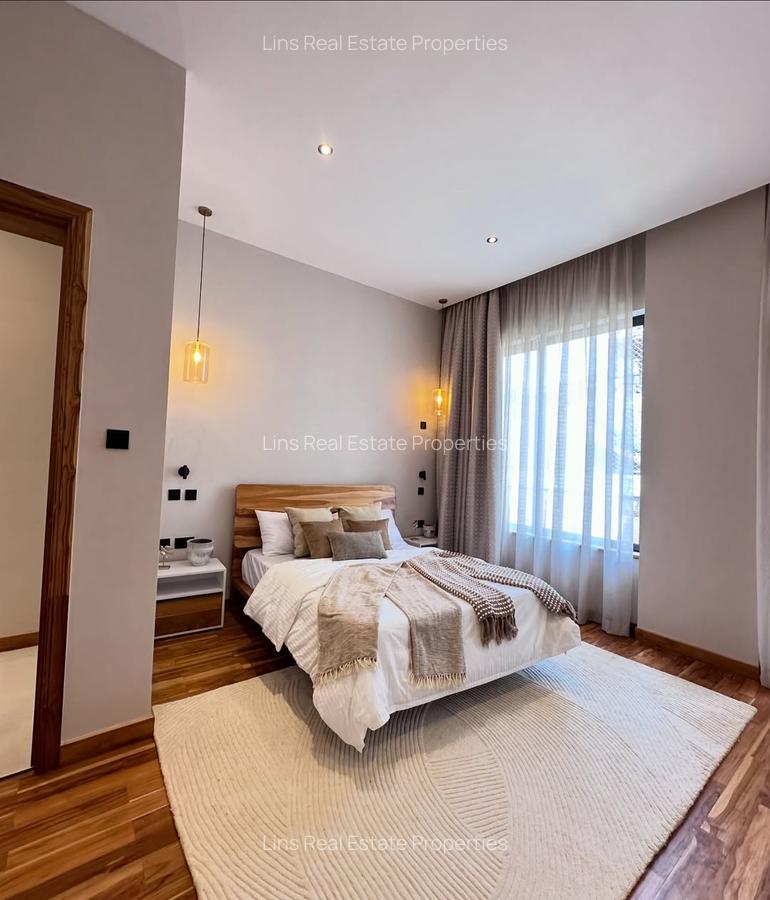 4 Bed Townhouse with En Suite in Loresho - 6