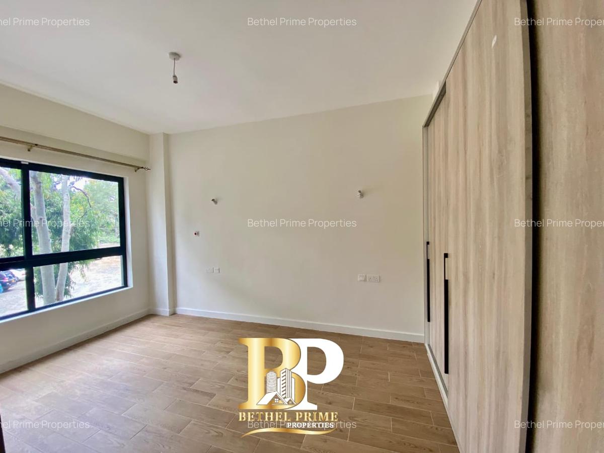 Serviced 2 Bed Apartment with En Suite in Lavington - 10