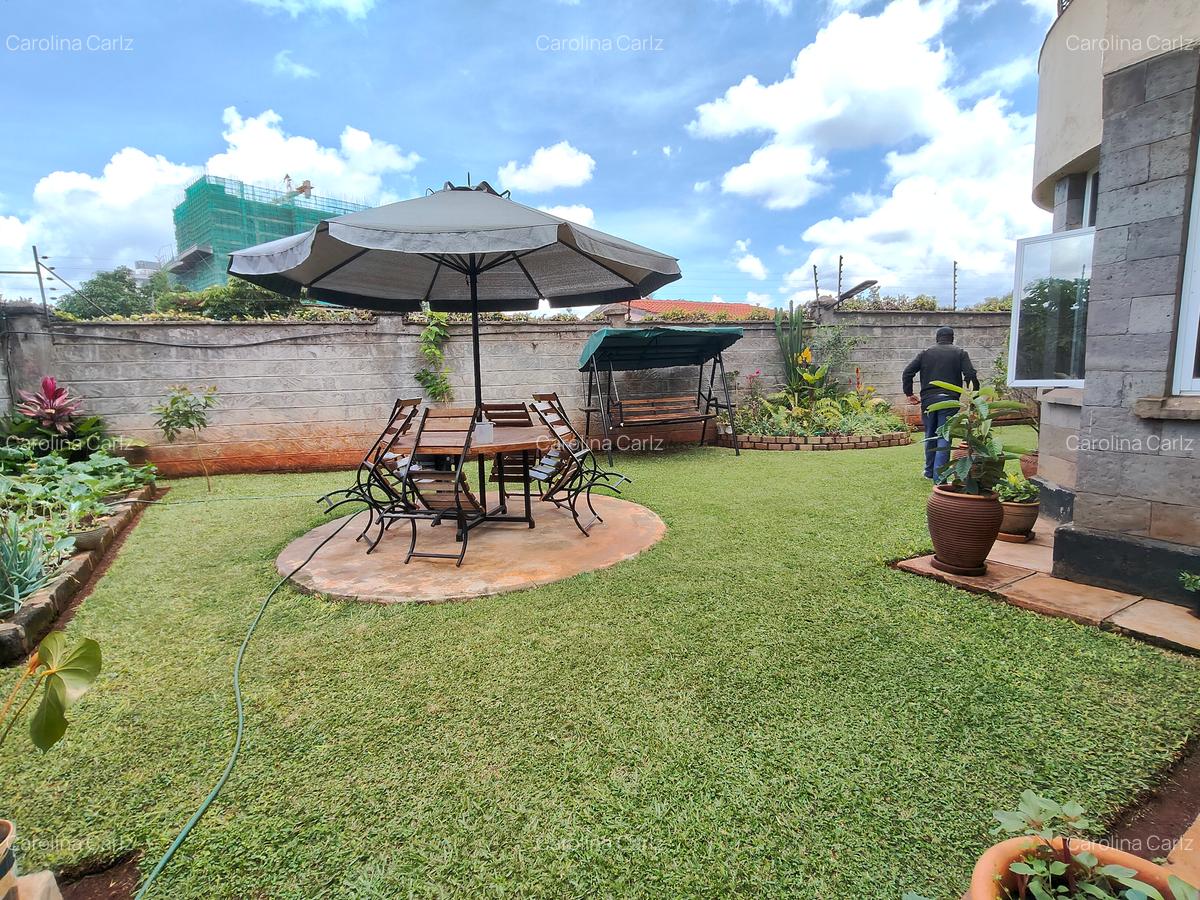 5 Bed Townhouse with En Suite at Spring Valley - 9