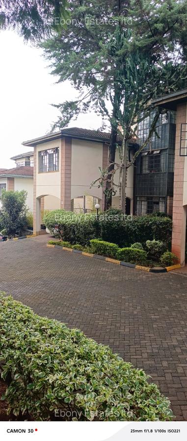 4 Bed Townhouse with En Suite in Lavington - 3