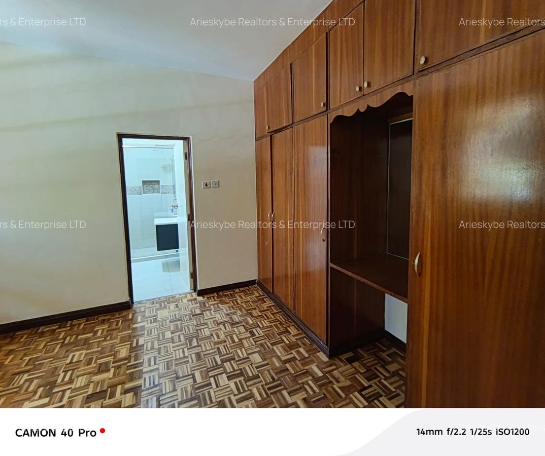 4 Bed Townhouse with En Suite in Runda - 9