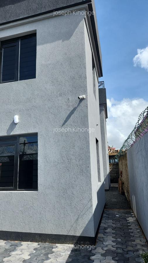 5 Bed Townhouse with En Suite at Matangi - 17