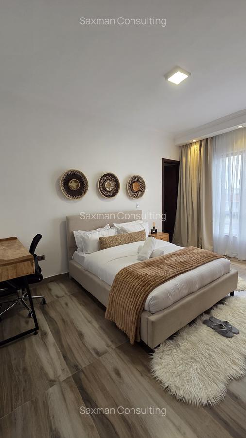 Serviced 2 Bed Apartment with En Suite in Westlands Area - 12