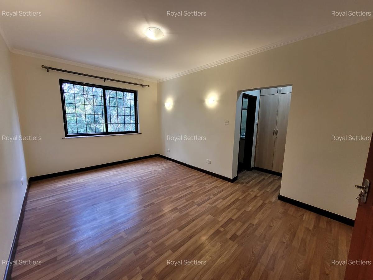 3 Bed Apartment with En Suite at Rhapta Rd - 12