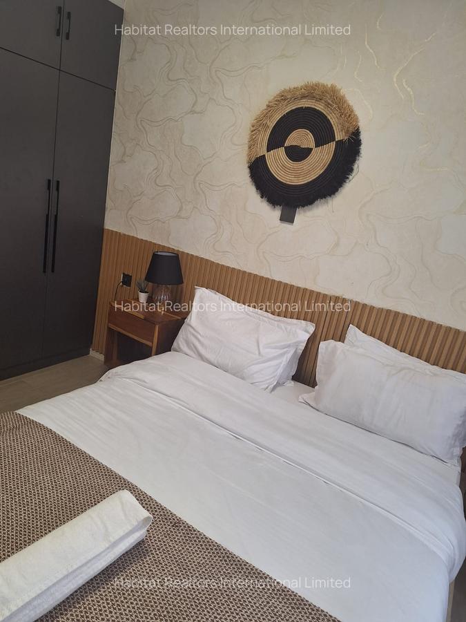 Furnished 1 Bed Apartment with En Suite at Hatheru - 10