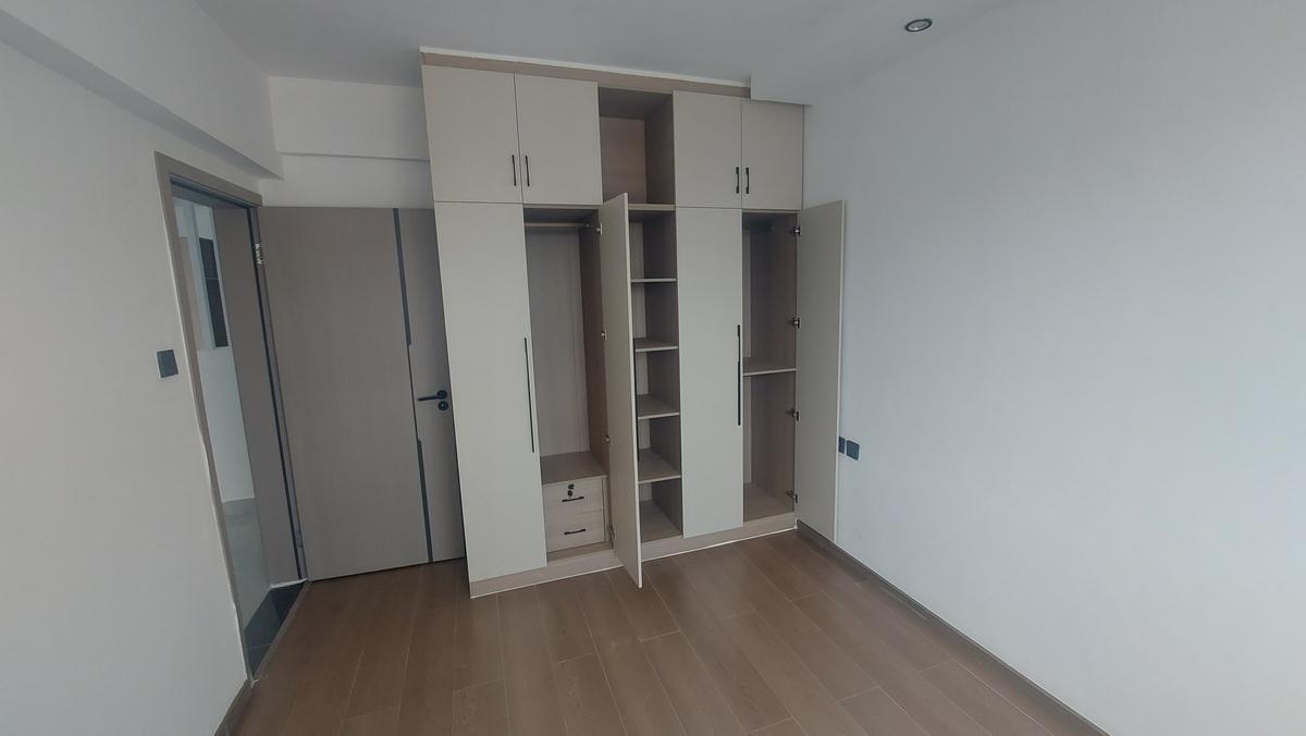 3 Bed Apartment with En Suite at Wood Avenue - 5