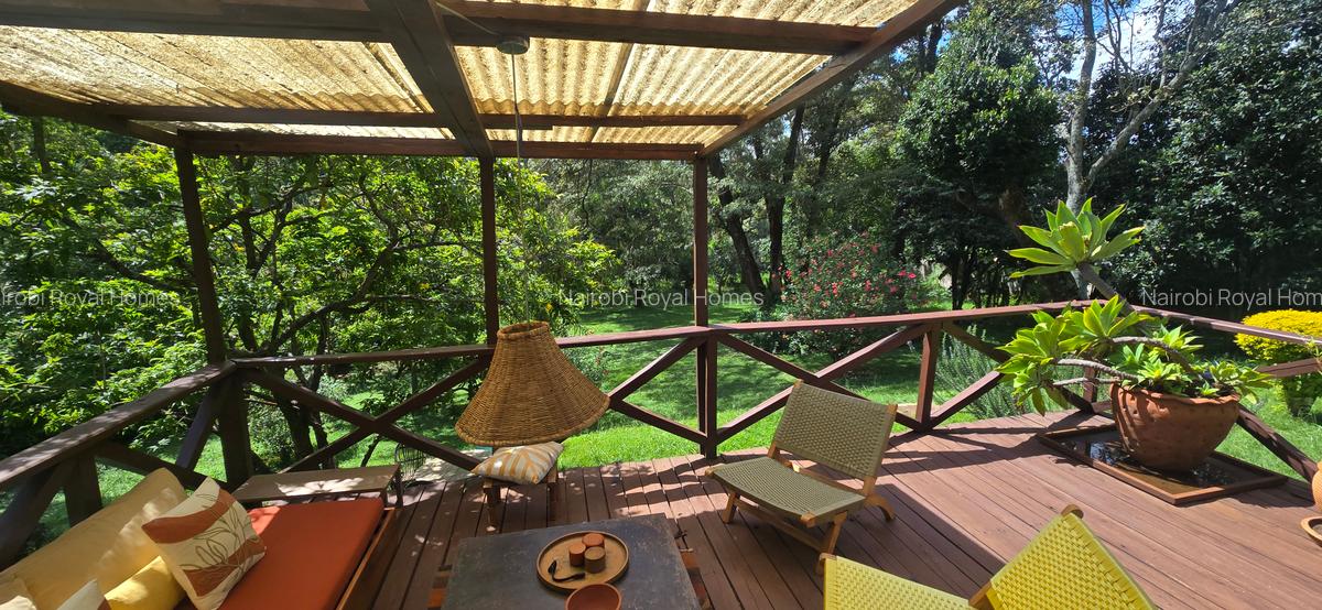 4 Bed House with En Suite at Lavington Green - 4