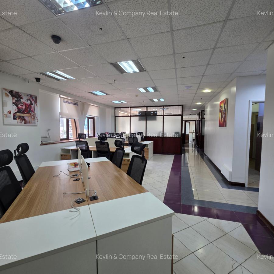 29,000 ft² Office with Service Charge Included in Kilimani - 2