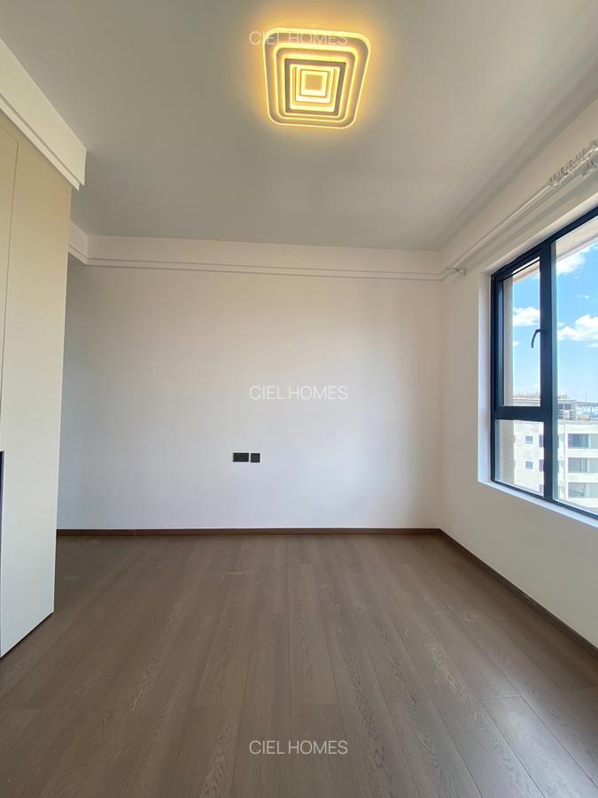 4 Bed Apartment with En Suite at Chania Avenue - 13