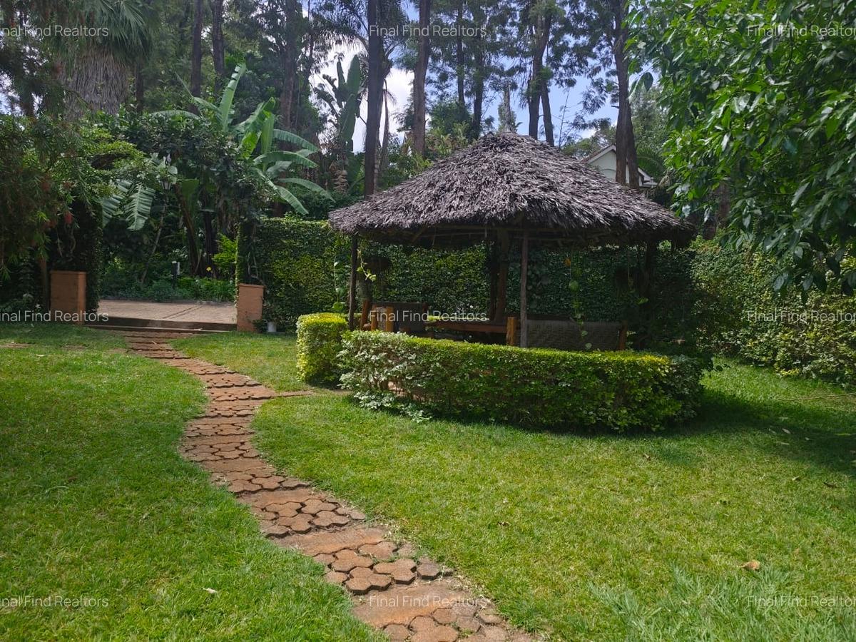 2 Bed House with En Suite in Runda - 15