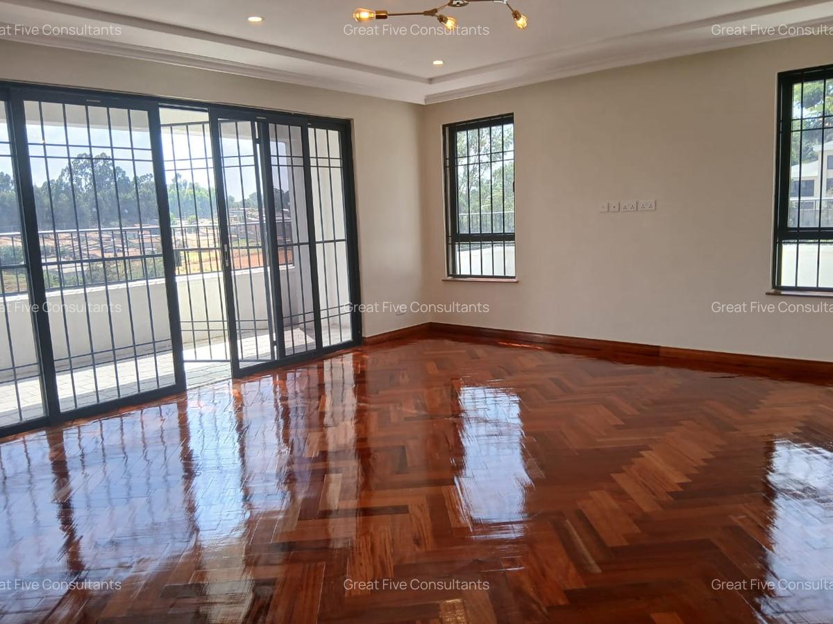 5 Bed Villa with En Suite in Kitisuru - 13