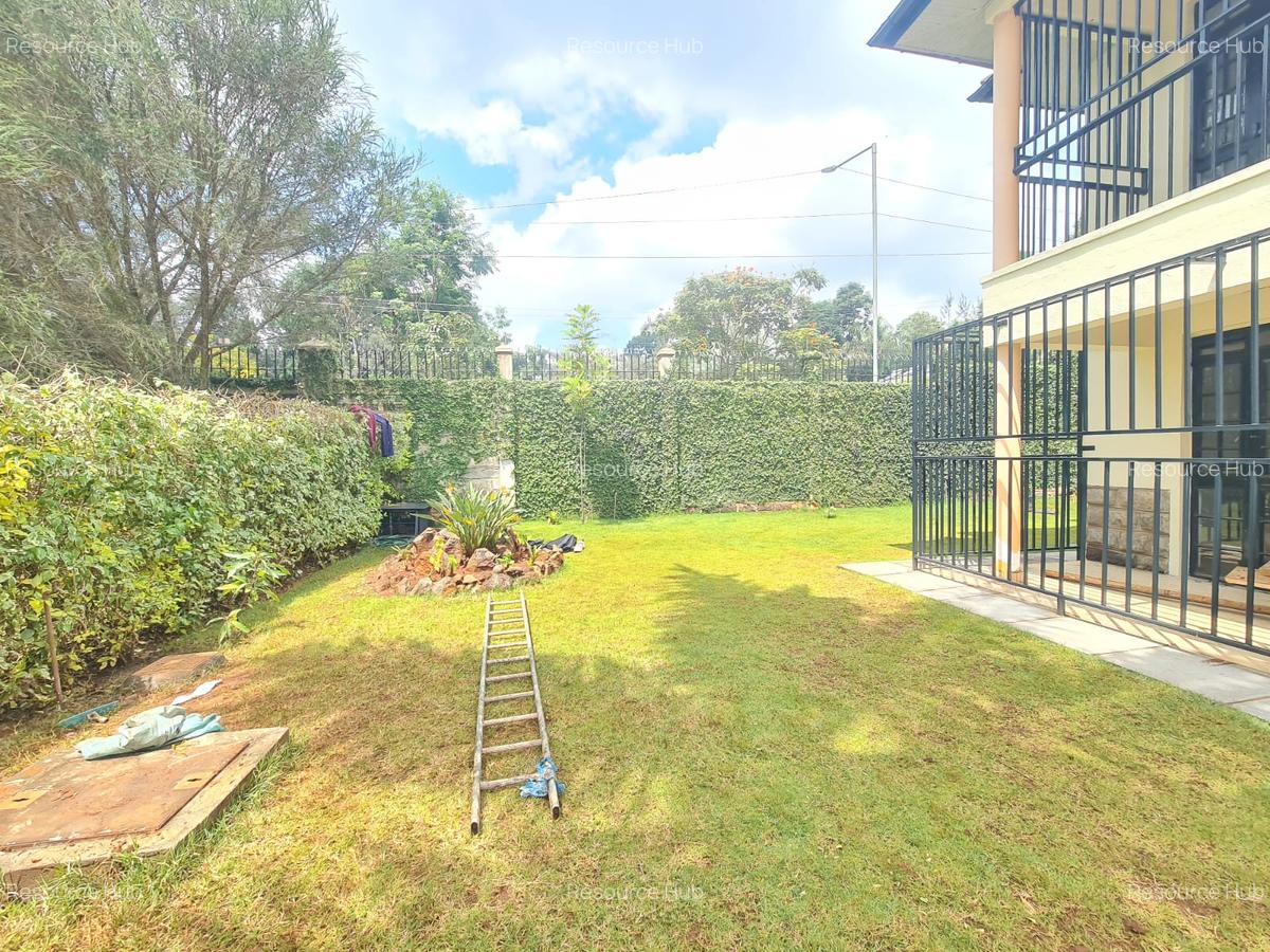 4 Bed Townhouse with En Suite at Loresho - 4
