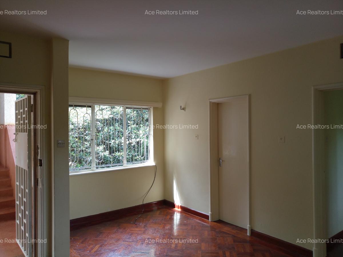 1 Bed Apartment with Parking at Kileleshwa Near Kasuku Centre Nairobi - 13