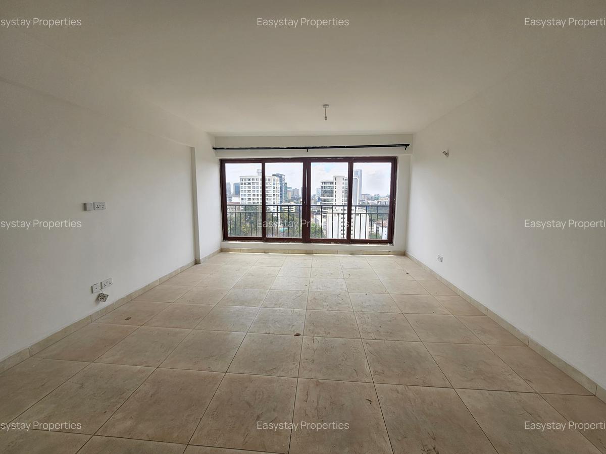 3 Bed Apartment with En Suite in Westlands Area - 2