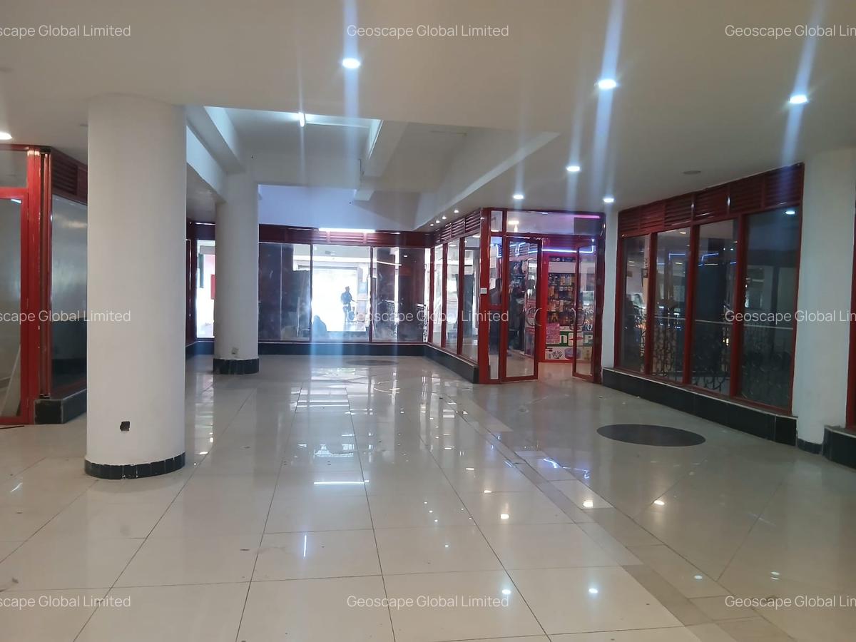 3,800 ft² Shop with Parking in Mombasa Road - 5