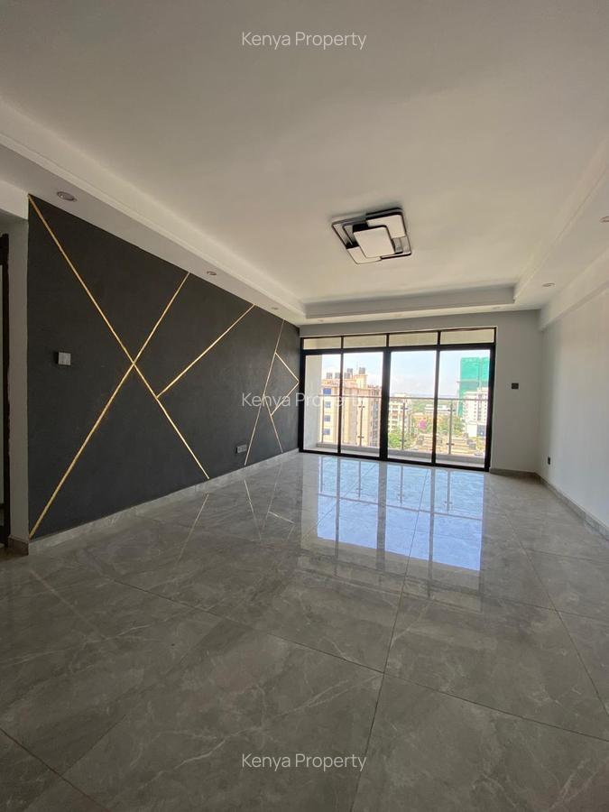 2 Bed Apartment with En Suite at George Padmore - 14