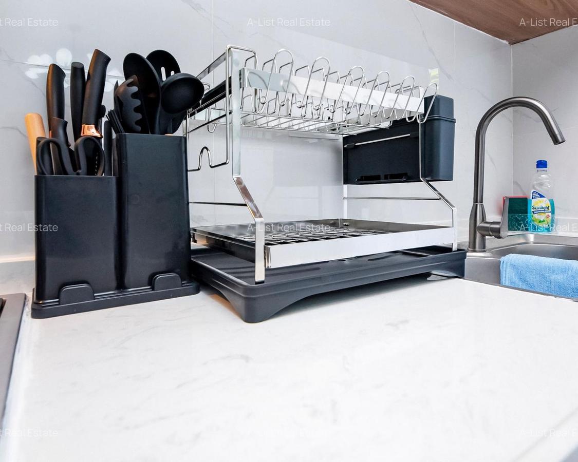 Furnished 2 Bed Apartment with En Suite at Riverside Lane - 5