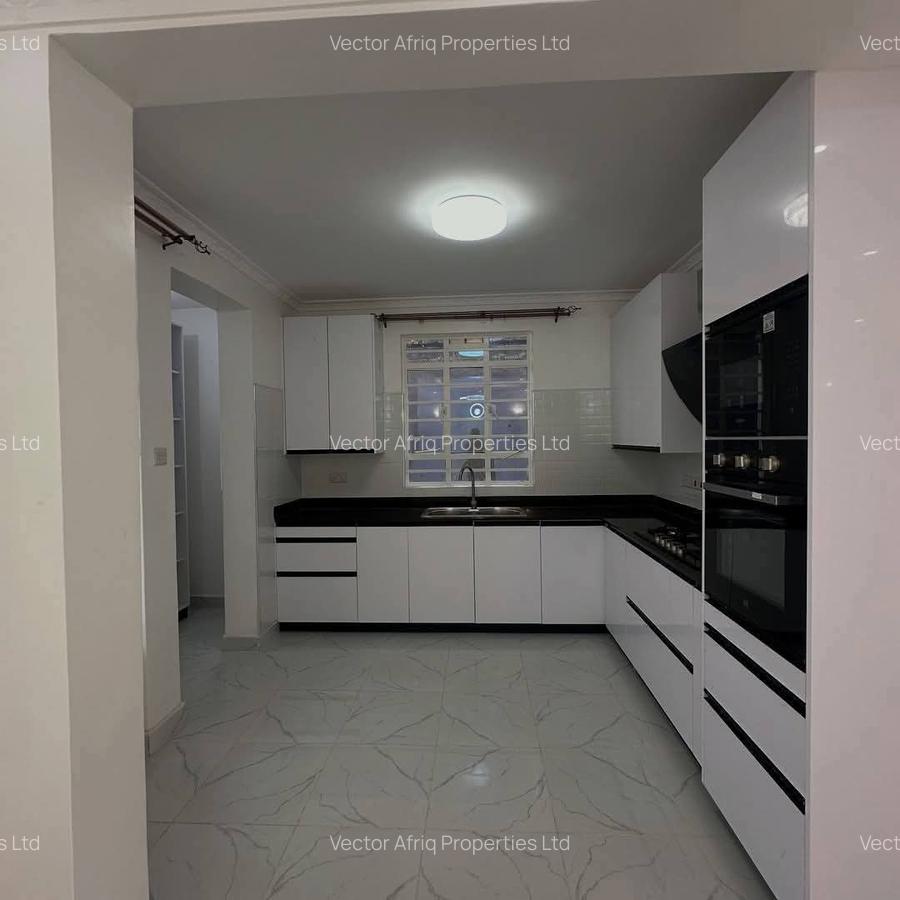 4 Bed Townhouse with En Suite in Kitengela - 7