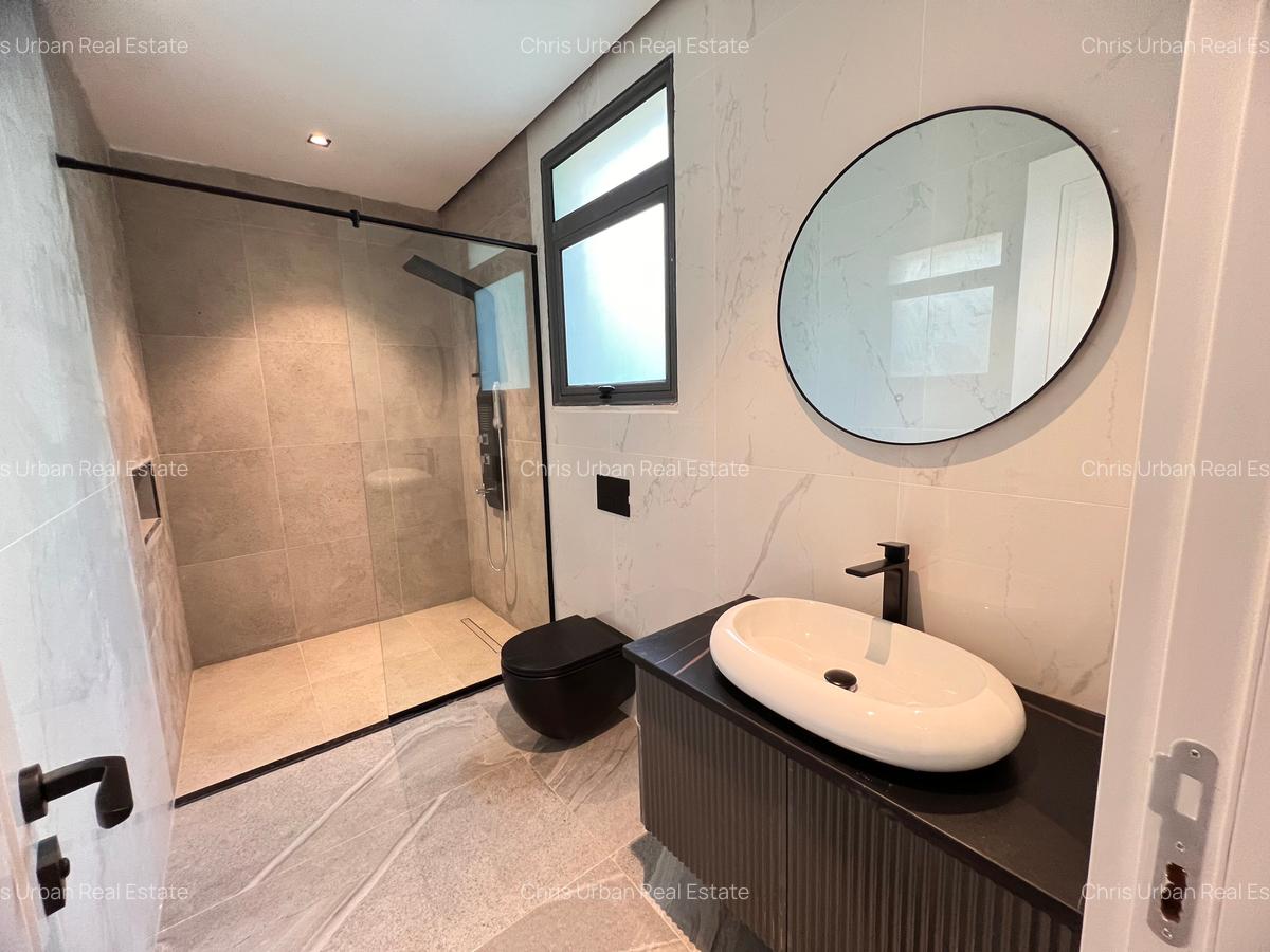 5 Bed Townhouse with En Suite at Lavington Mall - 9