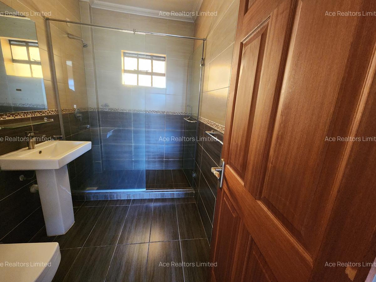 2 Bed Apartment with En Suite at Westlands - 11