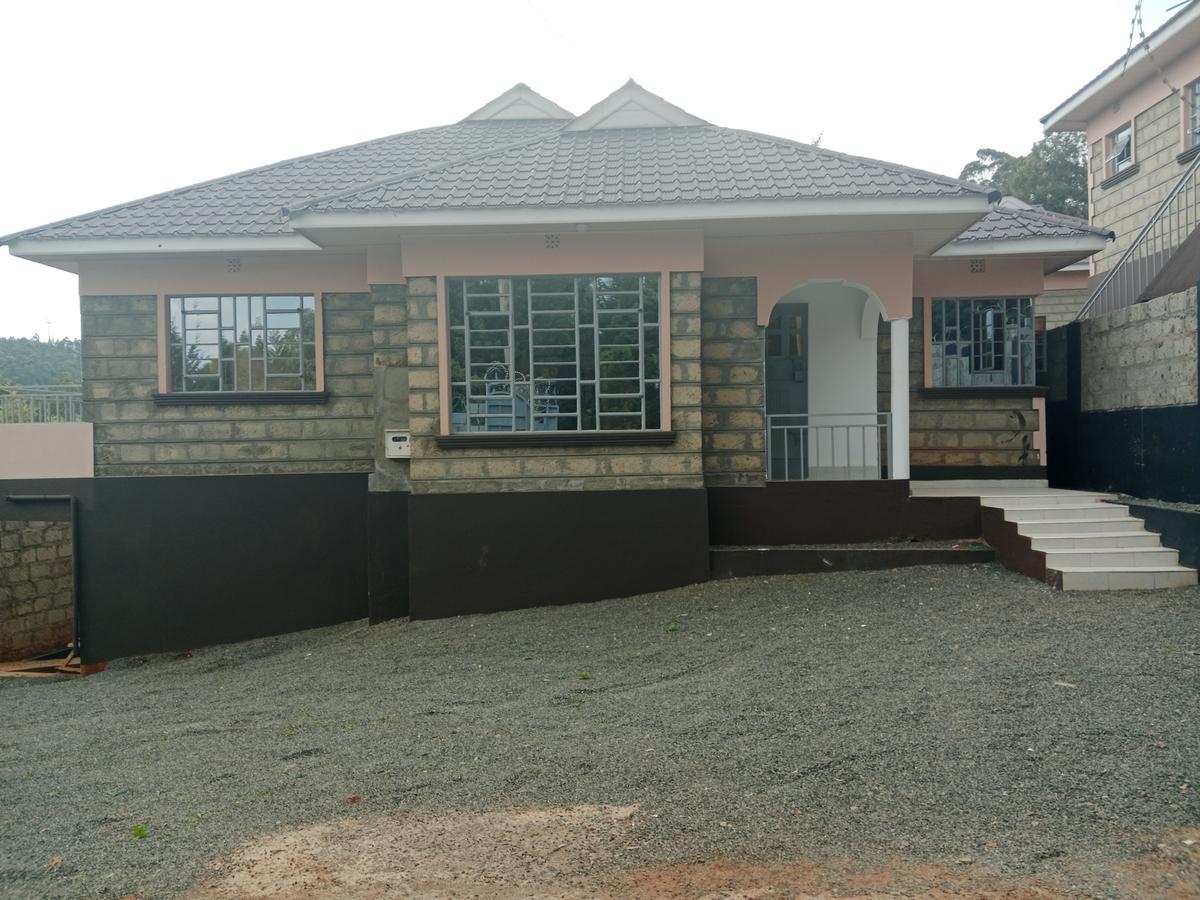 4 bed house with en suite at ngong
