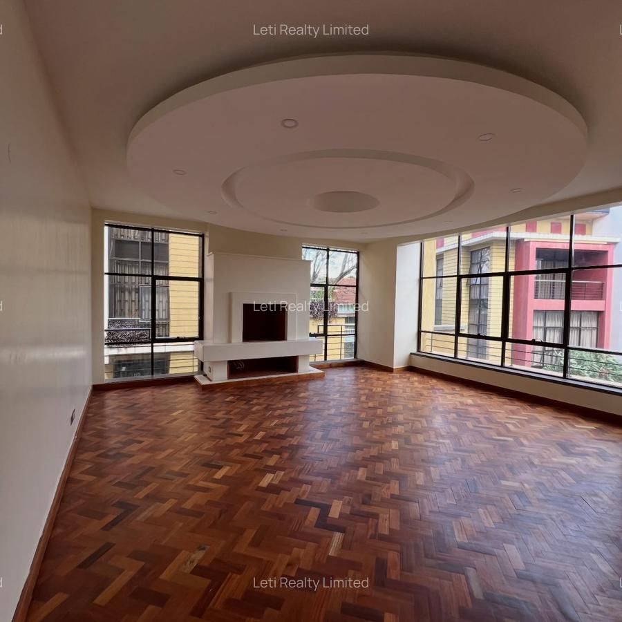 5 Bed Townhouse with En Suite in Lavington - 2