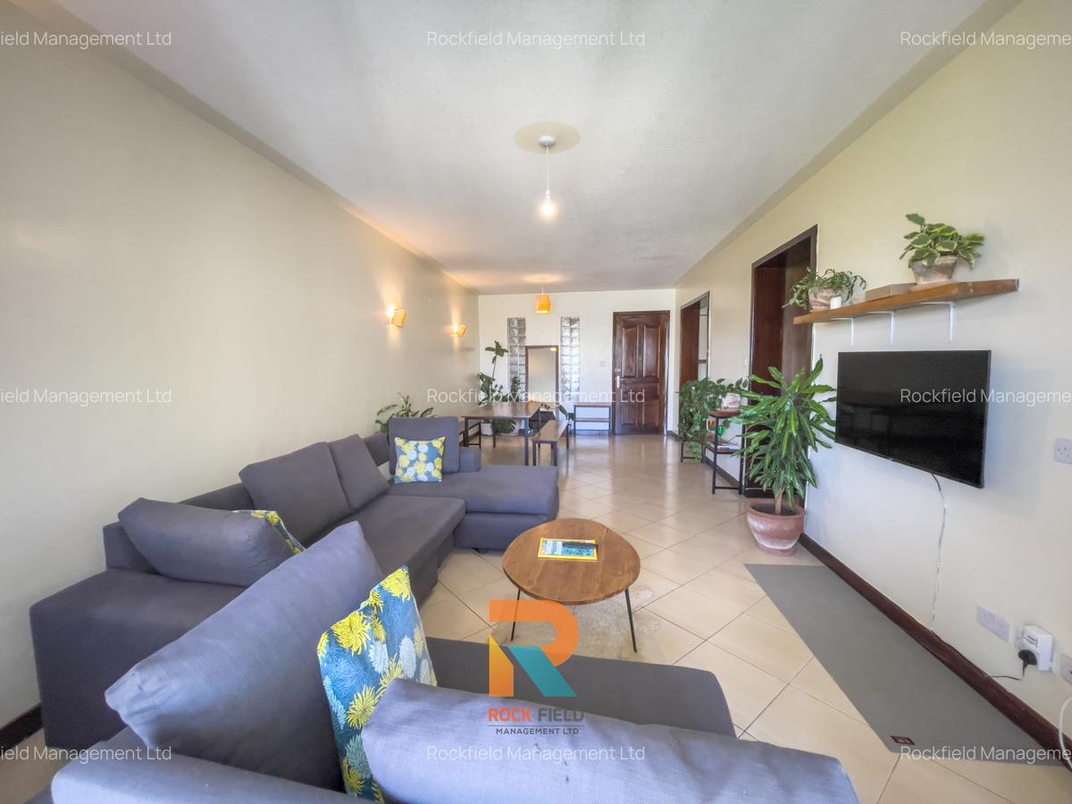 Furnished 2 Bed Apartment with En Suite in Brookside - 8