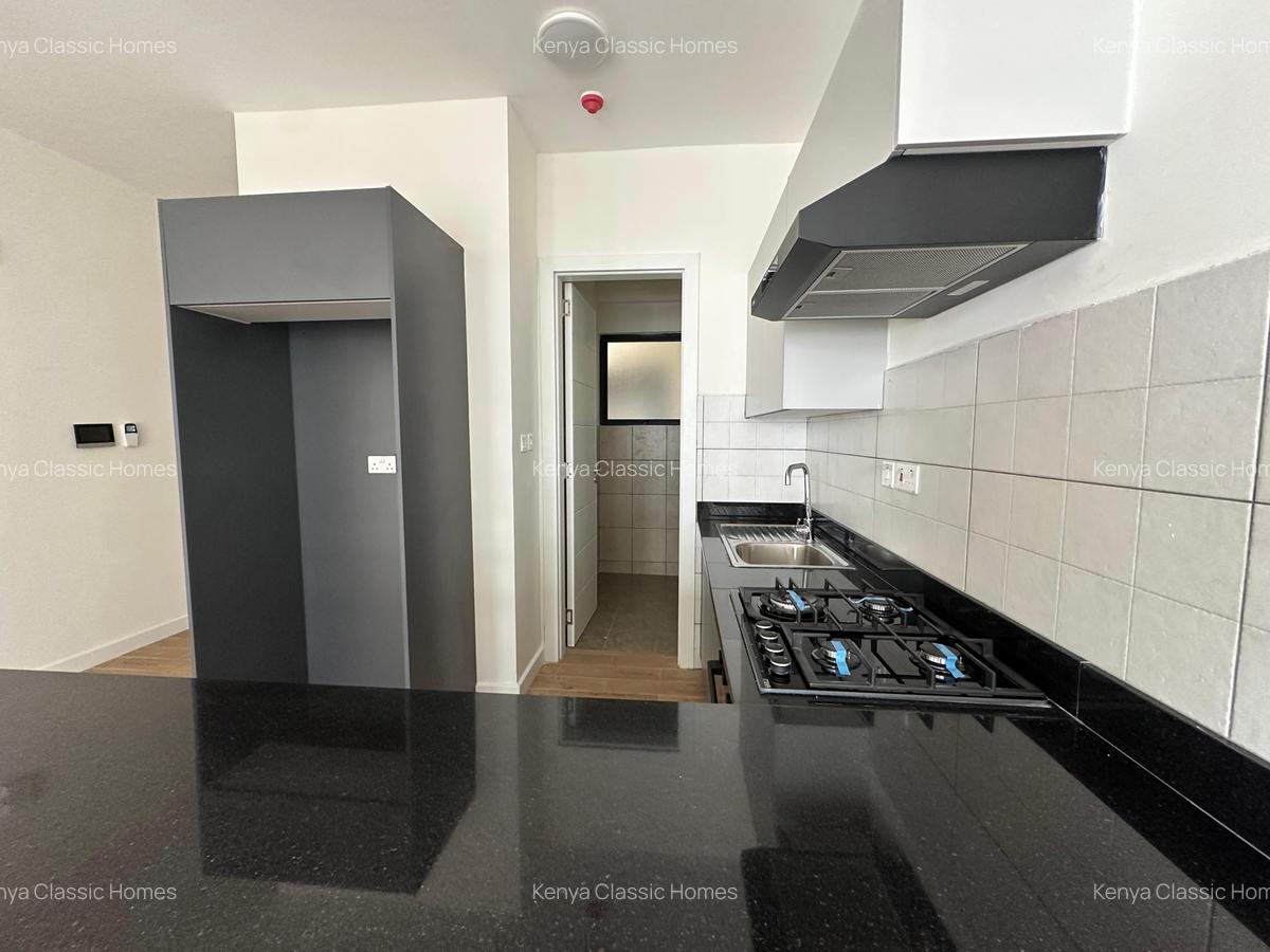 1 Bed Apartment with En Suite at Lavington - 8