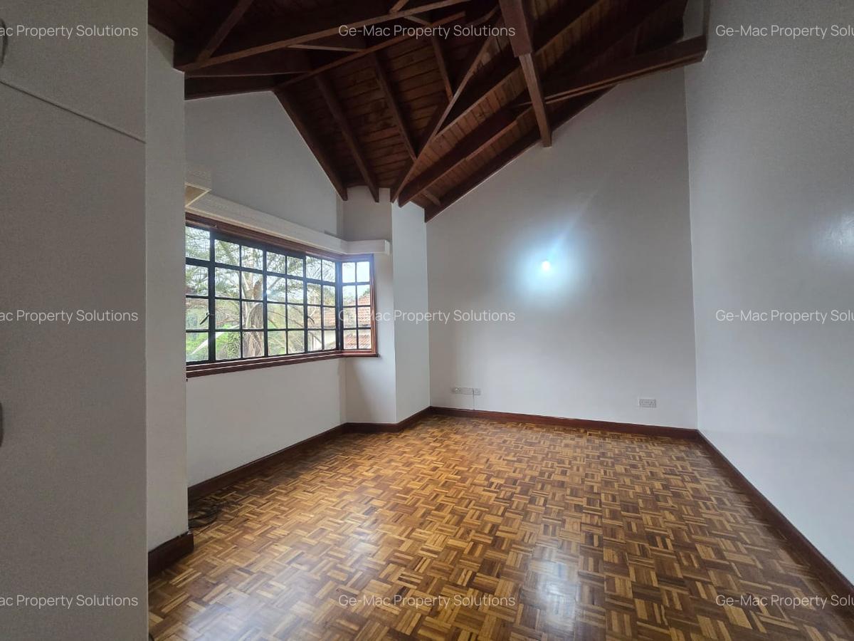 3 Bed House with En Suite in Runda - 16