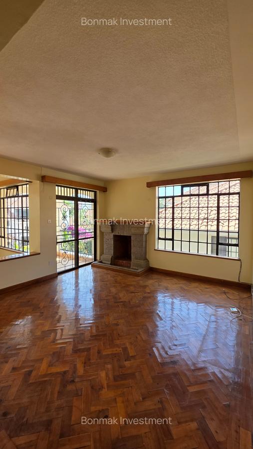 4 Bed Townhouse with En Suite at Nairobi. - 5