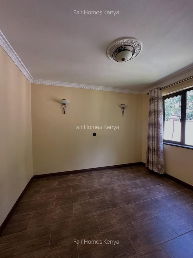 5 Bed Townhouse with En Suite at Muthangari Drive - 14
