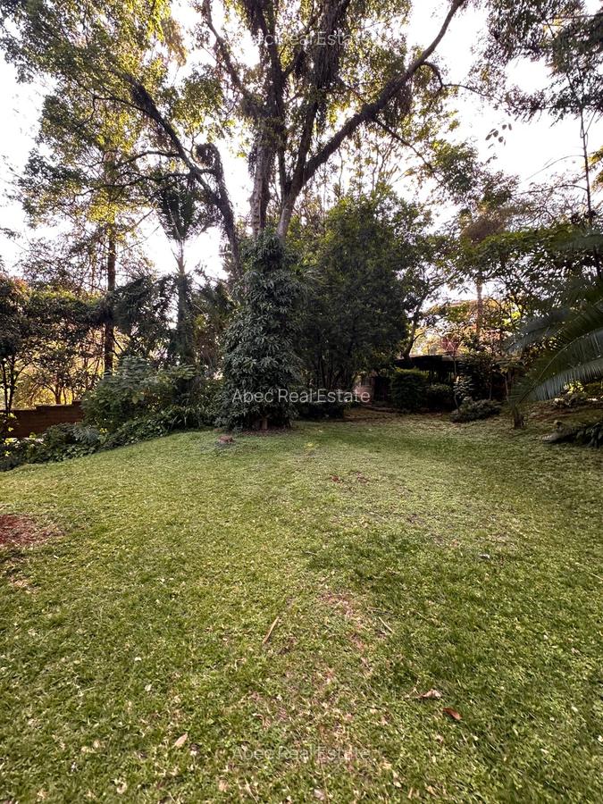 4 Bed House with En Suite in Muthaiga - 11