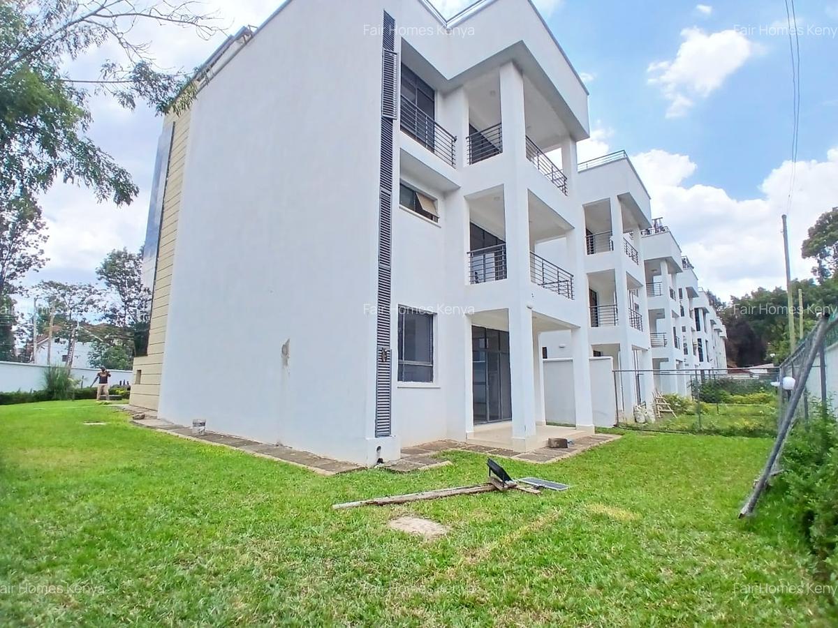 4 Bed Townhouse with En Suite at Convent Drive - 1