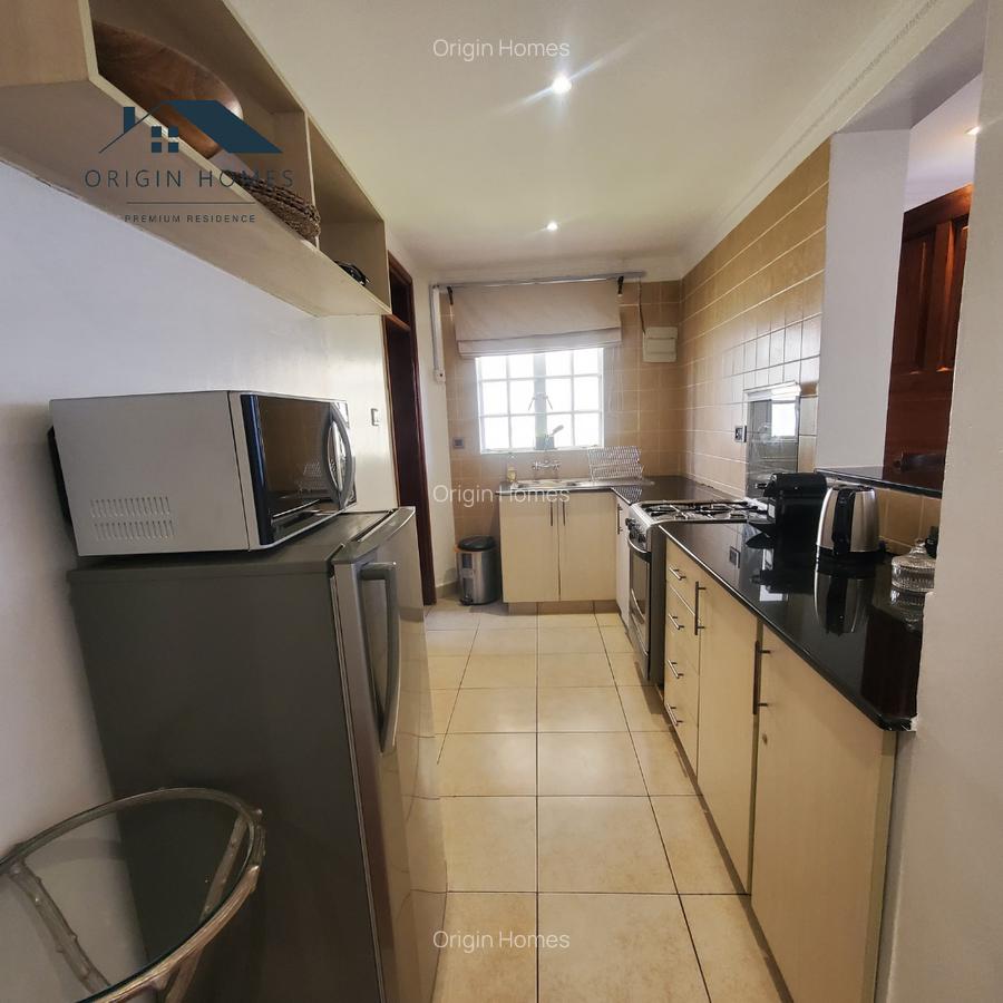 Furnished 1 Bed Apartment with En Suite at Riverside Drive - 4