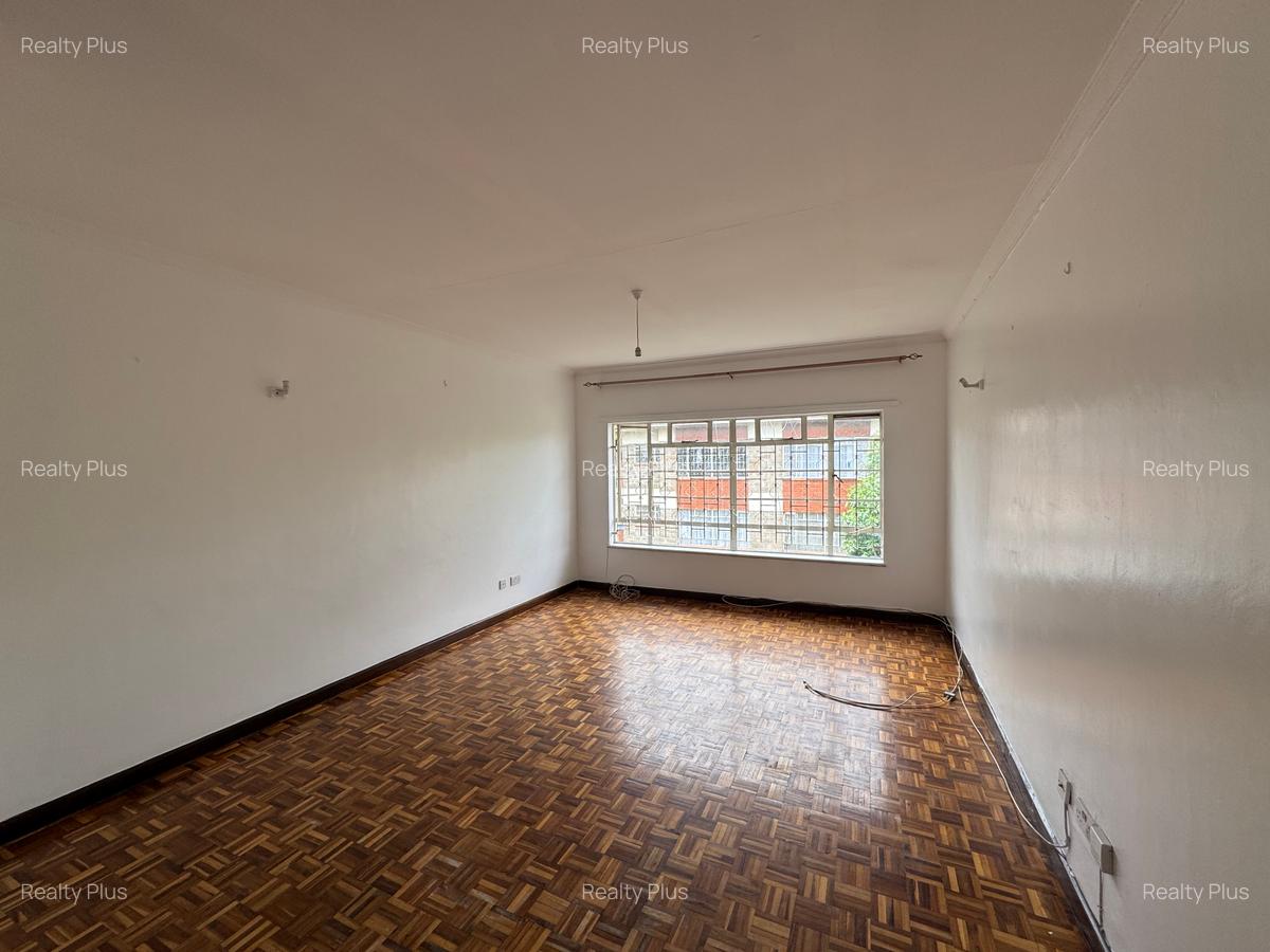 3 Bed Apartment with En Suite at Muhoho Road - 11