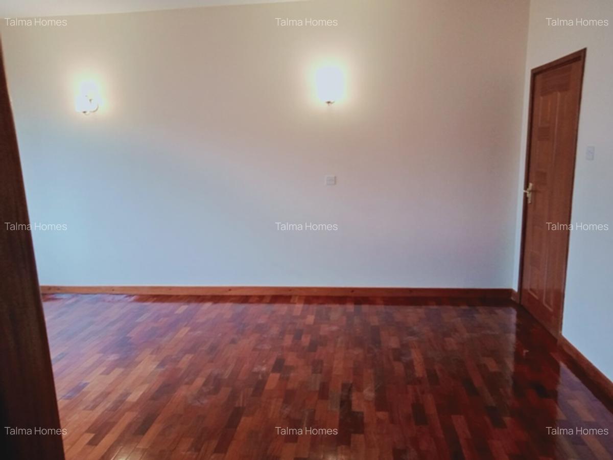 3 Bed Apartment with En Suite at Rhapta Road - 13