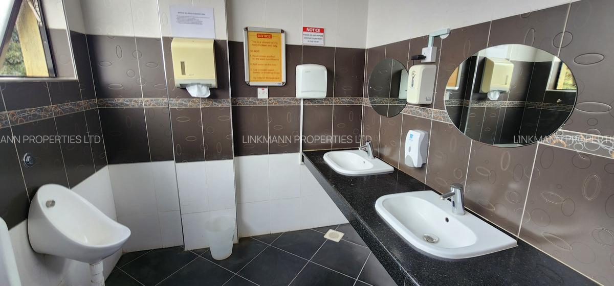 14,000 ft² Office with Service Charge Included in Westlands Area - 8