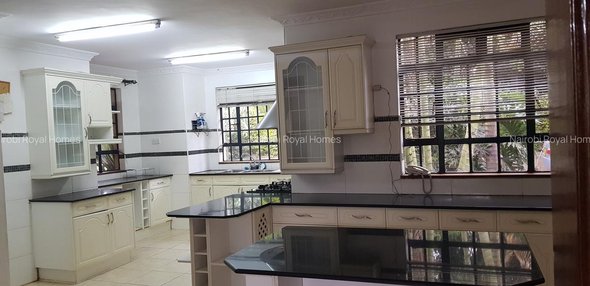 5 Bed House with En Suite at Runda Road - 16