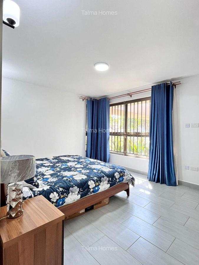 3 Bed Apartment with En Suite in Lavington - 5