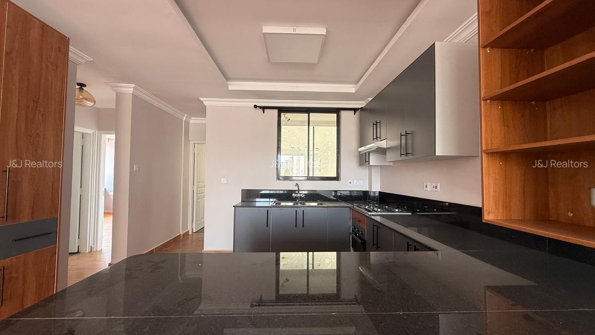 2 Bed Apartment with En Suite in Rhapta Road - 4