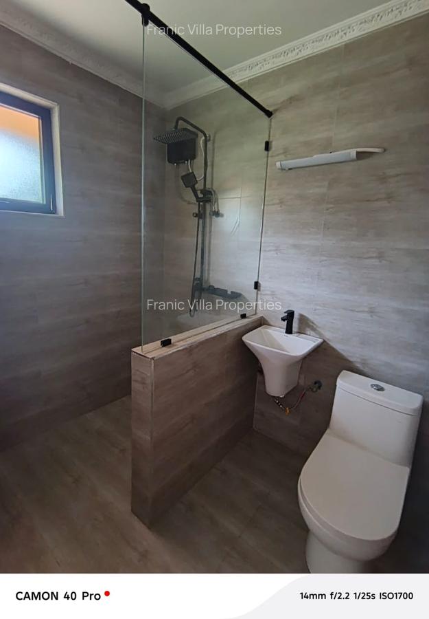 4 Bed House with En Suite at Loresho - 7