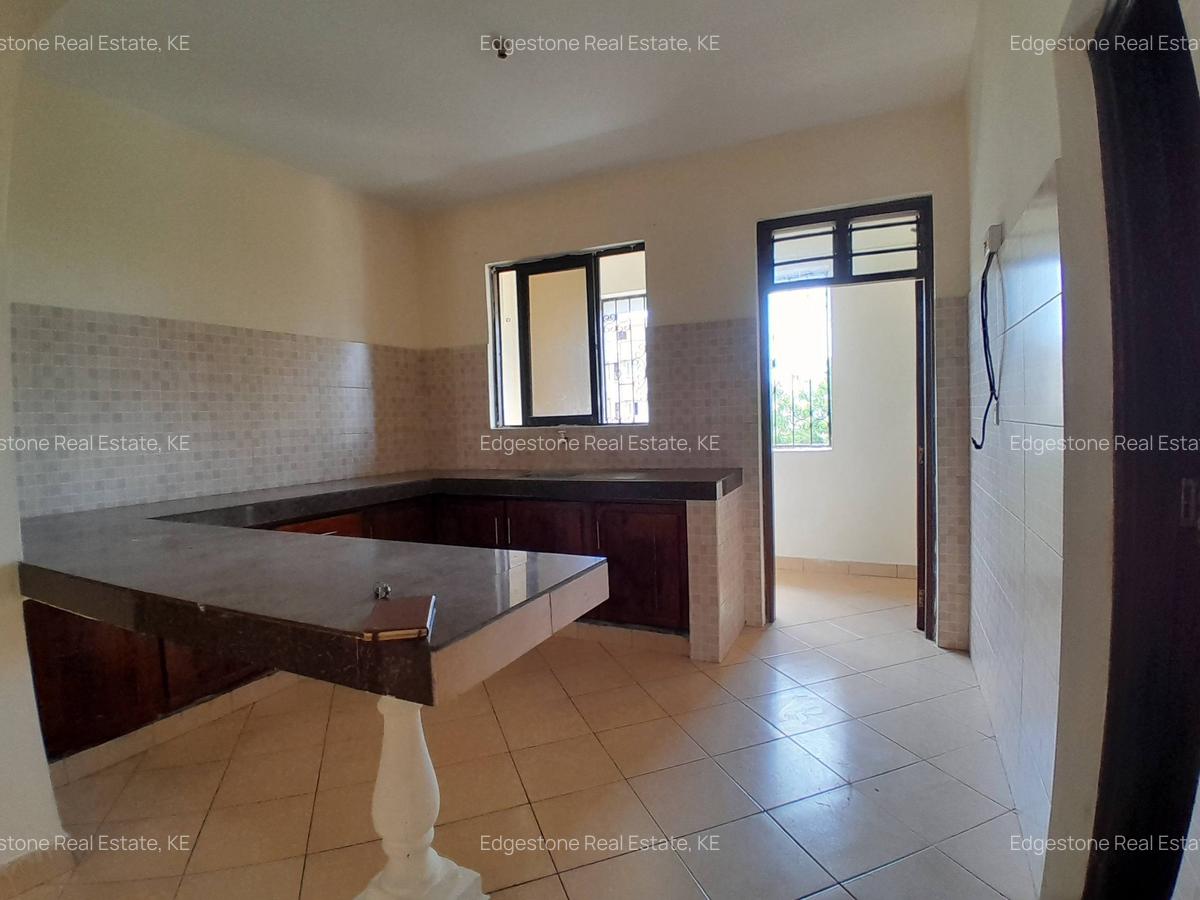 2 Bed Apartment with En Suite in Mtwapa - 14