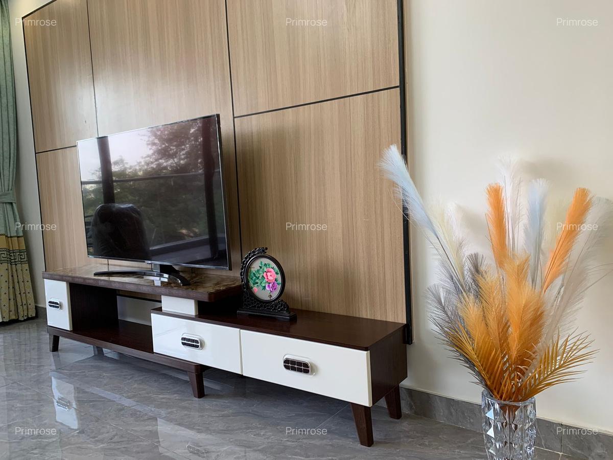 Furnished 3 Bed Apartment with En Suite in Riverside - 6