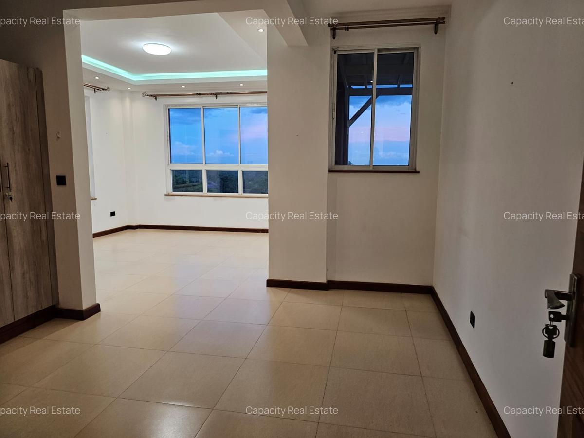5 Bed Apartment with En Suite in General Mathenge - 7