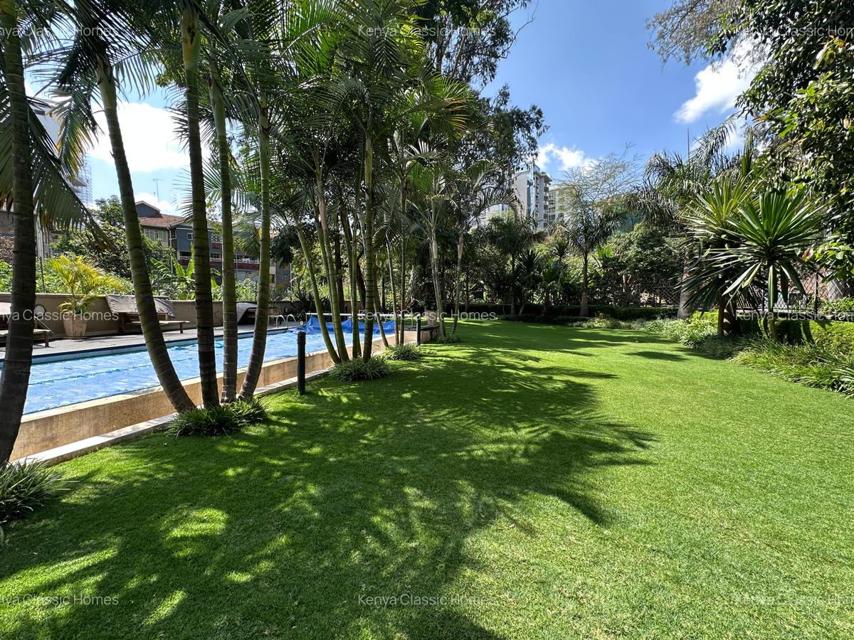 Furnished 3 Bed Apartment with En Suite at Riverside - 20