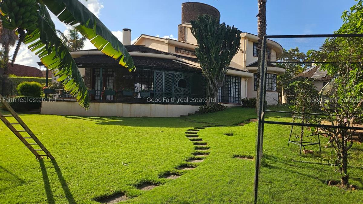 4 Bed House with En Suite in Runda - 10